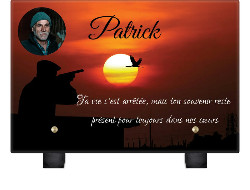 Plaque funéraire chasseur-oiseau 24 plapuedacaes.com
