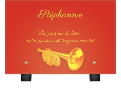 Plaque funéraire trompette-illustration 18 plapuedacaes.com
