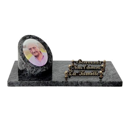 Plaque funéraire medaillon-sur-presentoir 26 plapuedacaes.com
