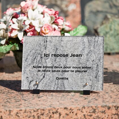 Plaque funéraire granit-viscount-blanc 8 plapuedacaes.com
