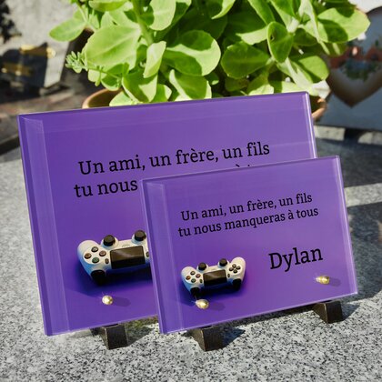 Plaque funéraire enfant-jeux-video 16 plapuedacaes.com
