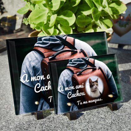 Plaque funéraire sac-a-dos-pour-chat 4 plapuedacaes.com

