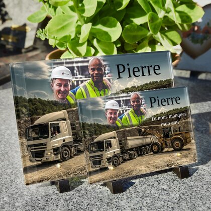 Plaque funéraire camion-chantier 2 plapuedacaes.com

