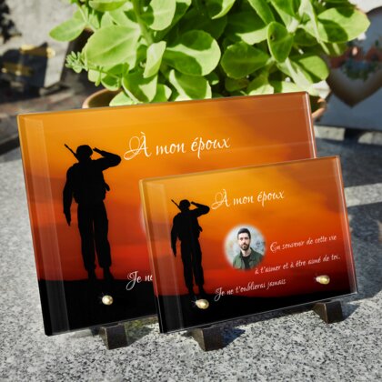Plaque funéraire soldat-soleil 30 plapuedacaes.com
