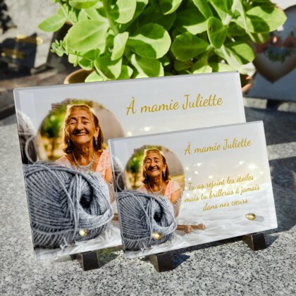 Plaque funéraire pelotes-de-laine 25 plapuedacaes.com
