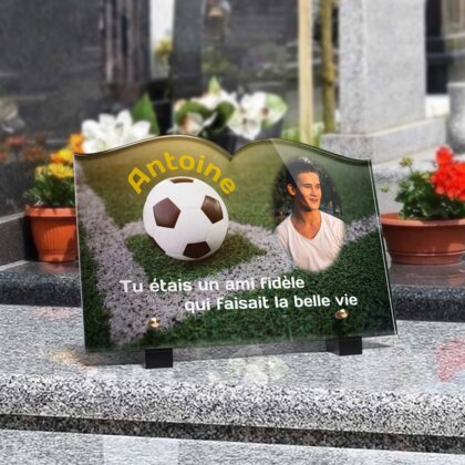 Plaque funéraire ballon-de-football-forme-livre 17 plapuedacaes.com
