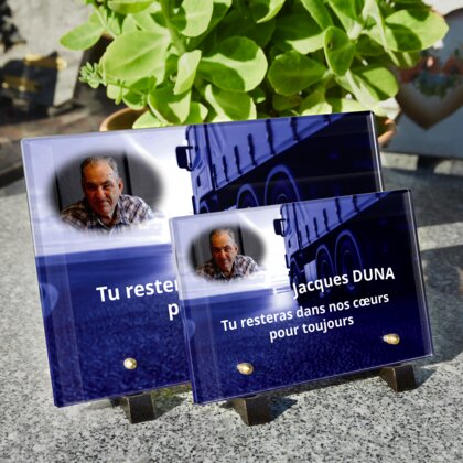 Plaque funéraire camion-bleu-de-routier 1 plapuedacaes.com
