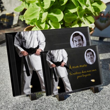 Plaque funéraire karate 20 plapuedacaes.com
