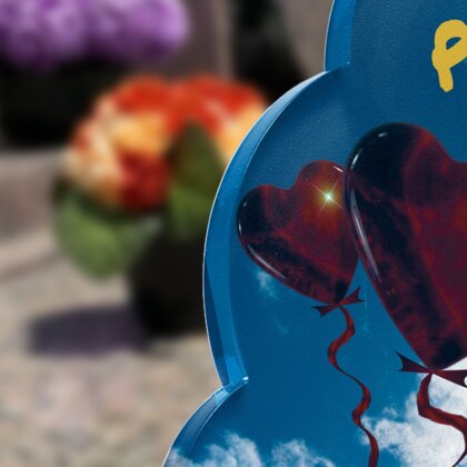 Plaque funéraire ballons-coeurs-forme-nuage 9 plapuedacaes.com
