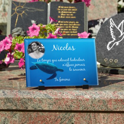 Plaque funéraire plaque-funeraire-tortue-de-mer 27 plapuedacaes.com
