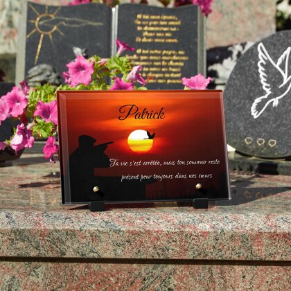Plaque funéraire chasseur-oiseau 20 plapuedacaes.com
