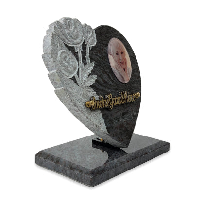 Plaque funéraire coeur-fleurs-taillees 10 plapuedacaes.com
